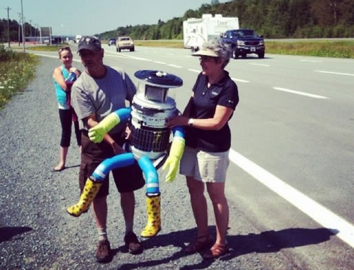 hitchbot_11